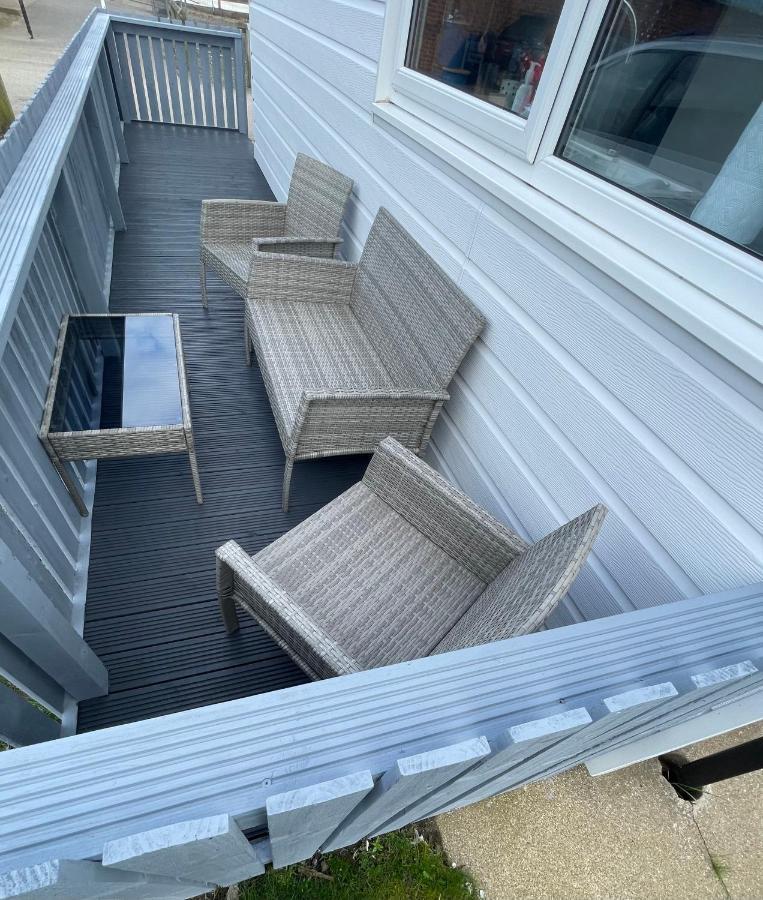 Pirates Cove Holiday Chalet Бридлингтън Екстериор снимка